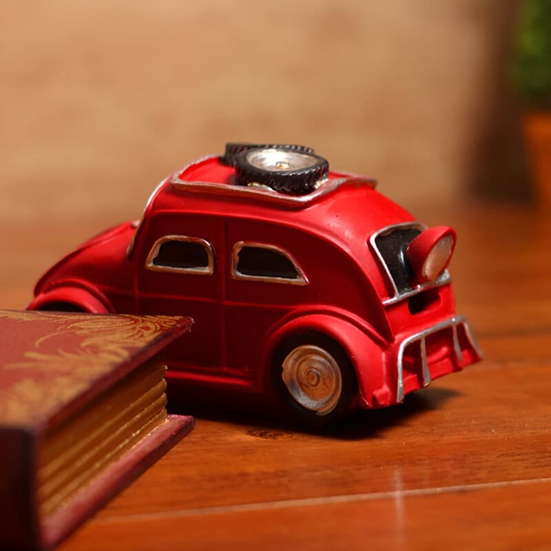 tirelire automobile rouge